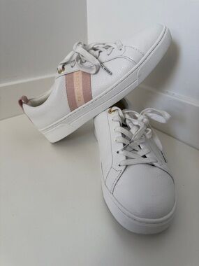Ted baker white leather sneakers pink stripe lace up size 7